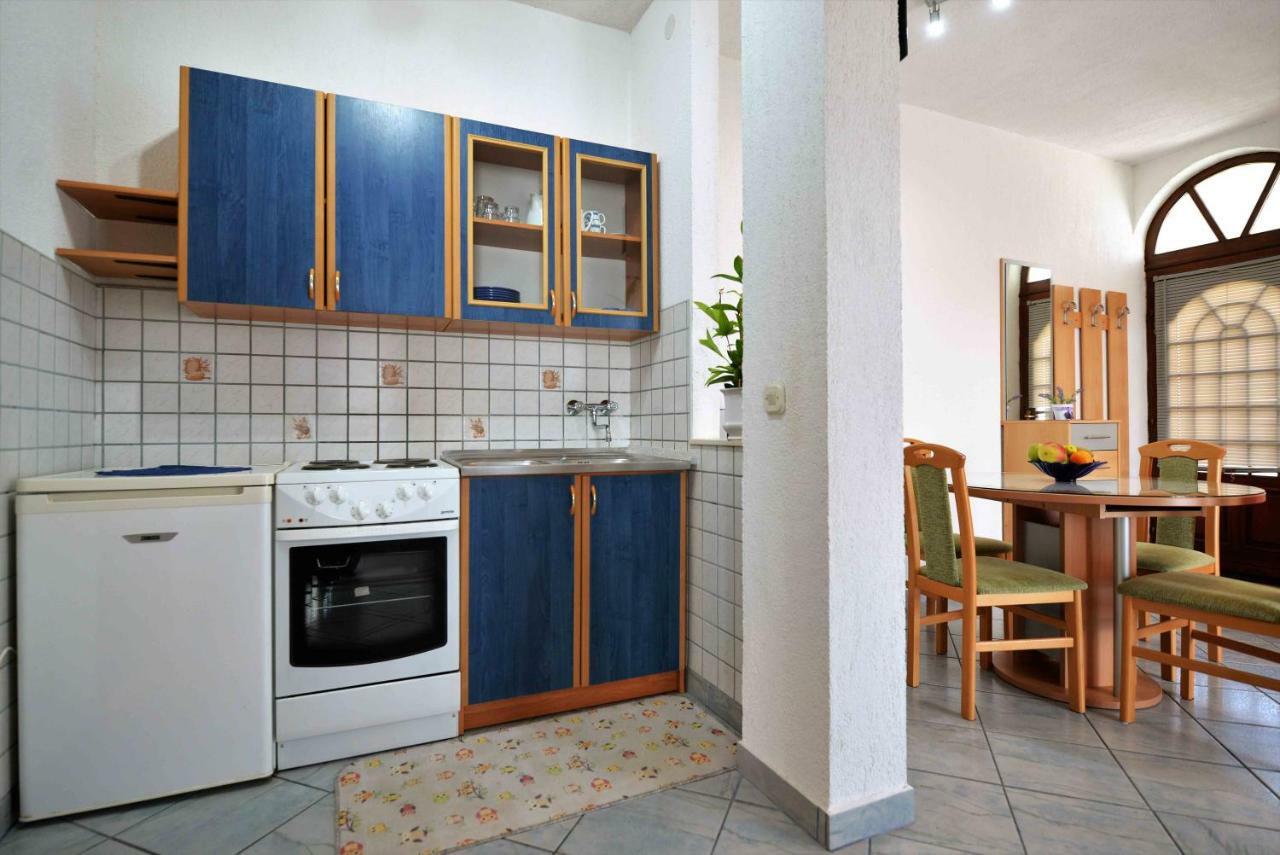 Apartment Zena Муртер Екстер'єр фото